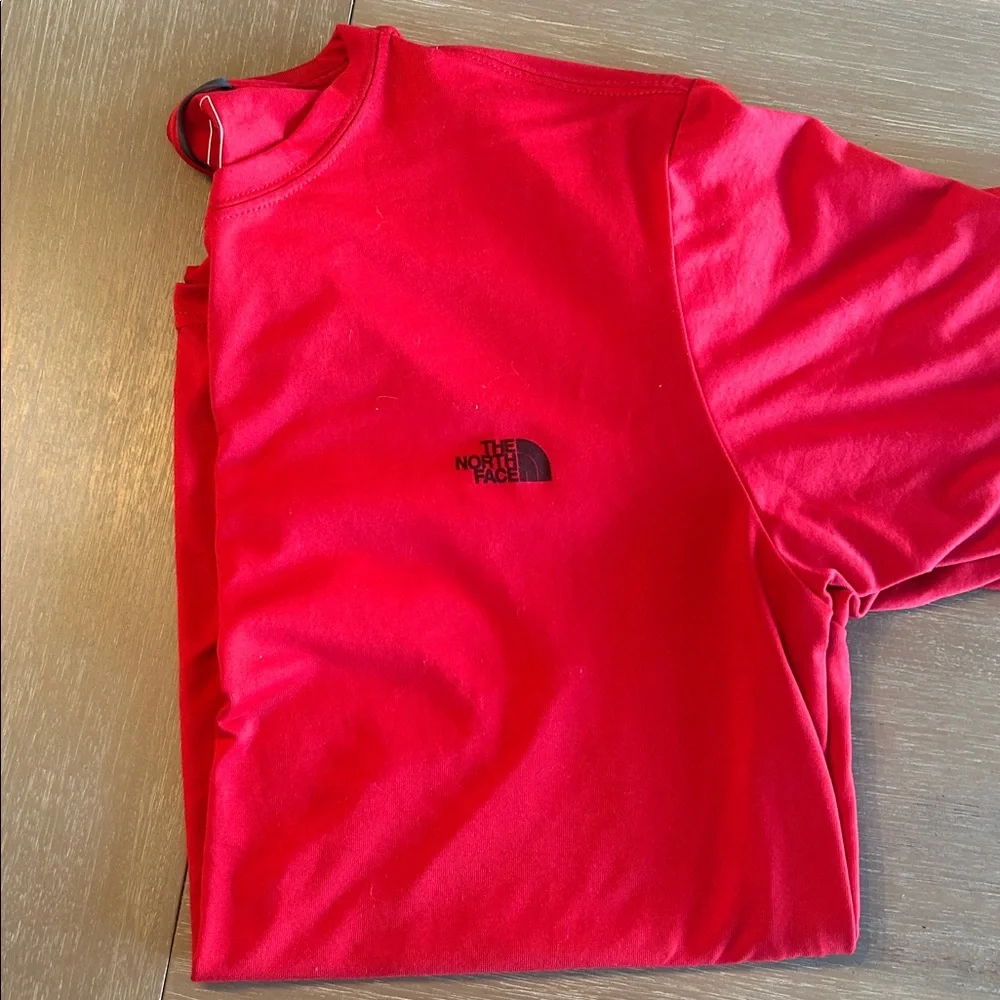 The North Face Men's Vibrant Red‎ Tee